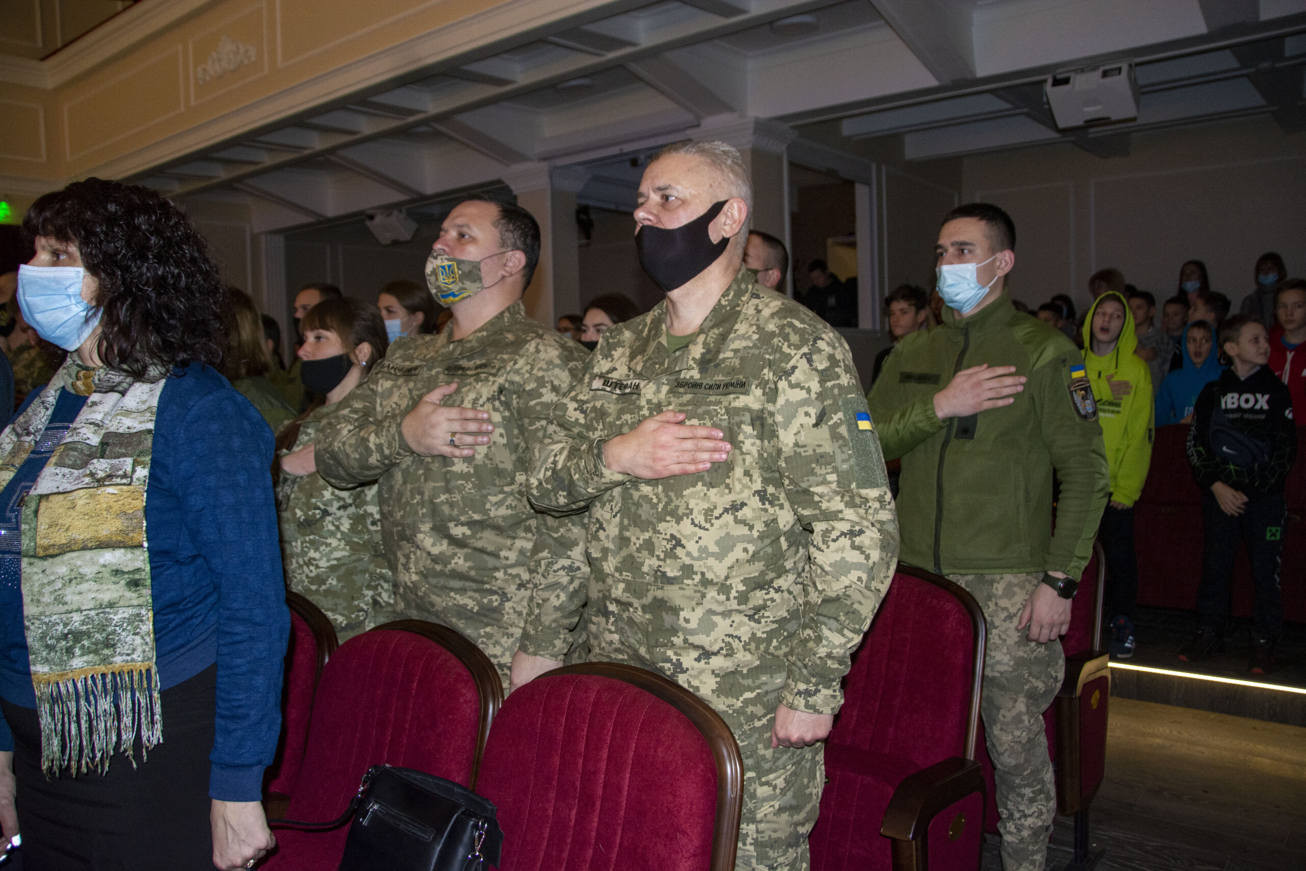 Військовослужбовців Полтави привітали з Днем Соборності України