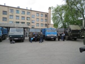 До Збройних сил України надходить «цивільна» техніка