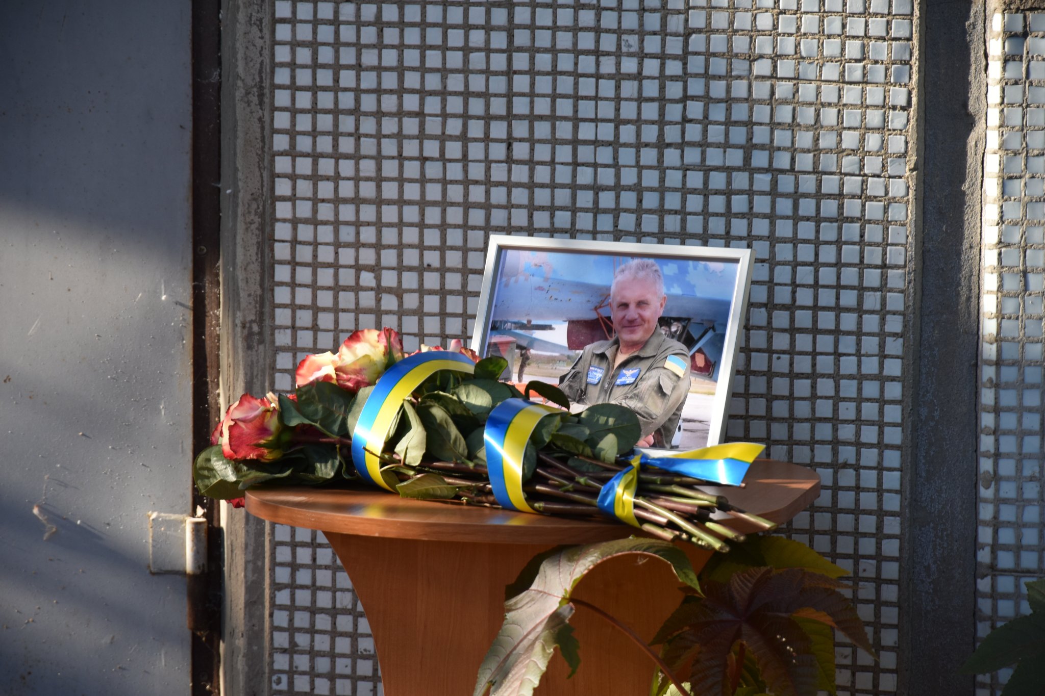 На Полтавщині встановили меморіальну дошку Герою України полковнику Олександру Оксанченку